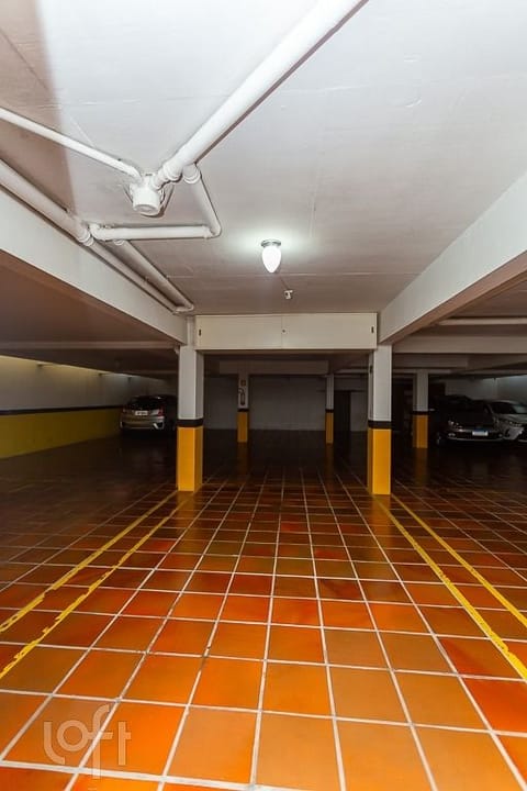 Image 30 - 253398